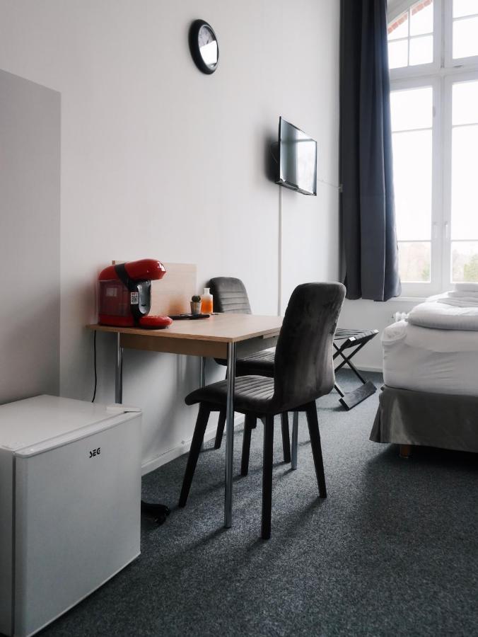 Motel Home Wittenau Berlin Exterior photo
