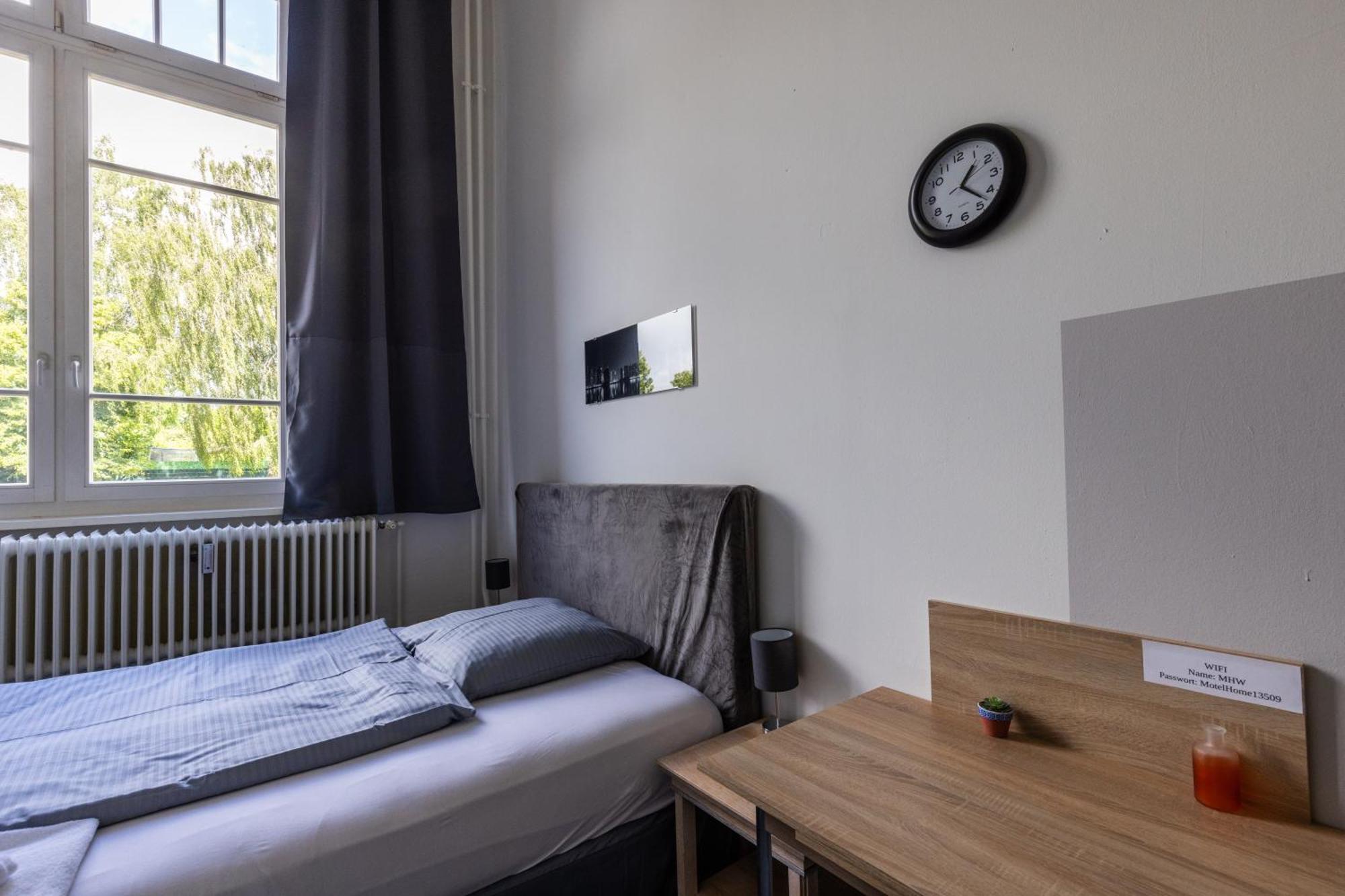 Motel Home Wittenau Berlin Exterior photo